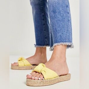 New yellow knotted espadrille mule sandals flip-flops size US 9
